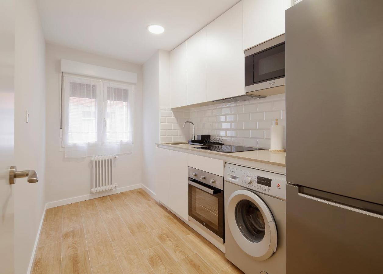 Apartamento Centro-El Carmen Хихон Екстериор снимка